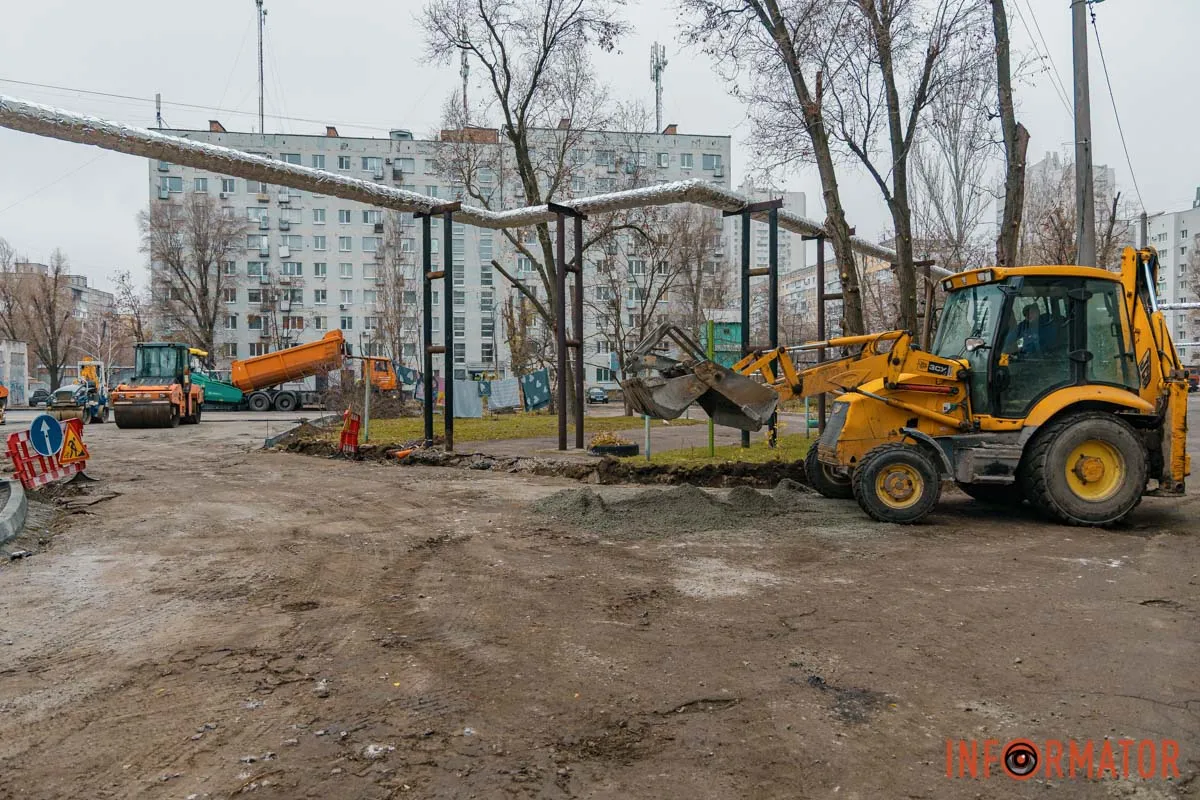 14 січня 2023 року ворожа ракета влучила у багатоповерхівку на Набережній Перемоги