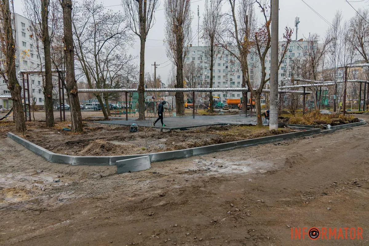 Тут укладуть новий асфальт