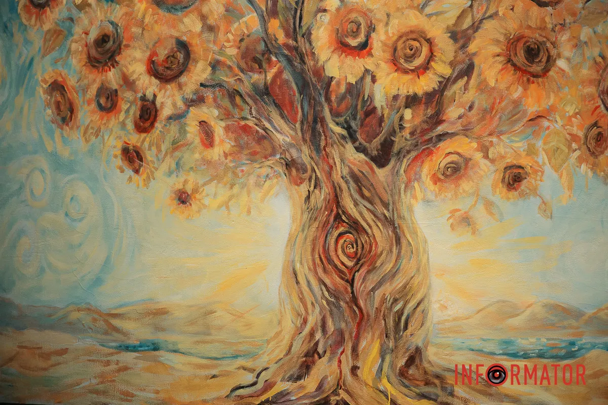 Новый мурал в Днепре на Крутогорном спуске: символизирующий дерево из подсолнухов 9
