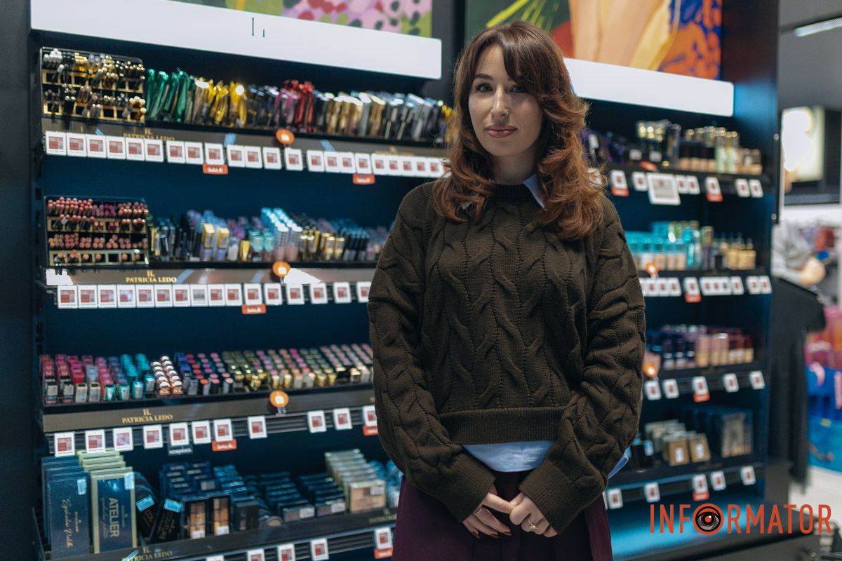 Уникальный концепт, премиальные средства и бьюти-гаджеты: в Днепре открыли магазин EVA BEAUTY 10