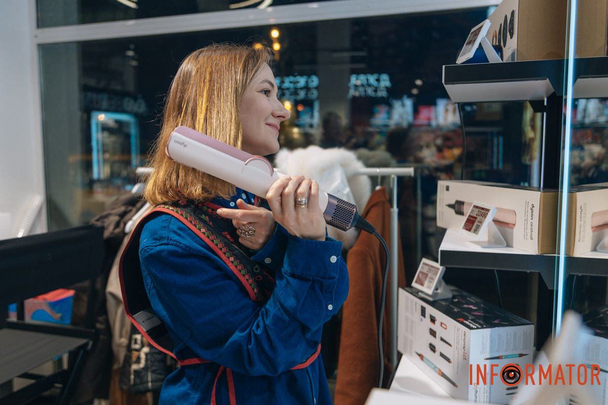 Уникальный концепт, премиальные средства и бьюти-гаджеты: в Днепре открыли магазин EVA BEAUTY 5