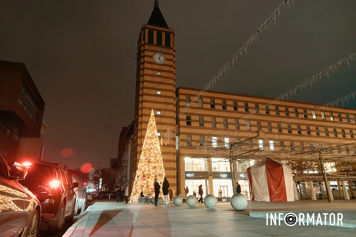 Ялинка на Кельнському бульварі Ялинка на Кельнському бульварі