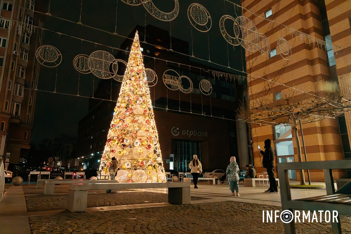 Можна приходити та робити фото Можна приходити та робити фото