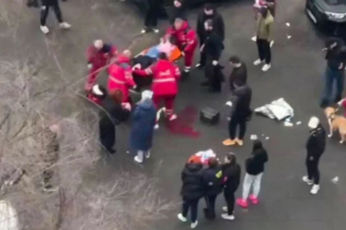 У понеділок, 1 грудня, росіяни вдарили по Дніпру балістичною ракетою У понеділок, 1 грудня, росіяни вдарили по Дніпру балістичною ракетою