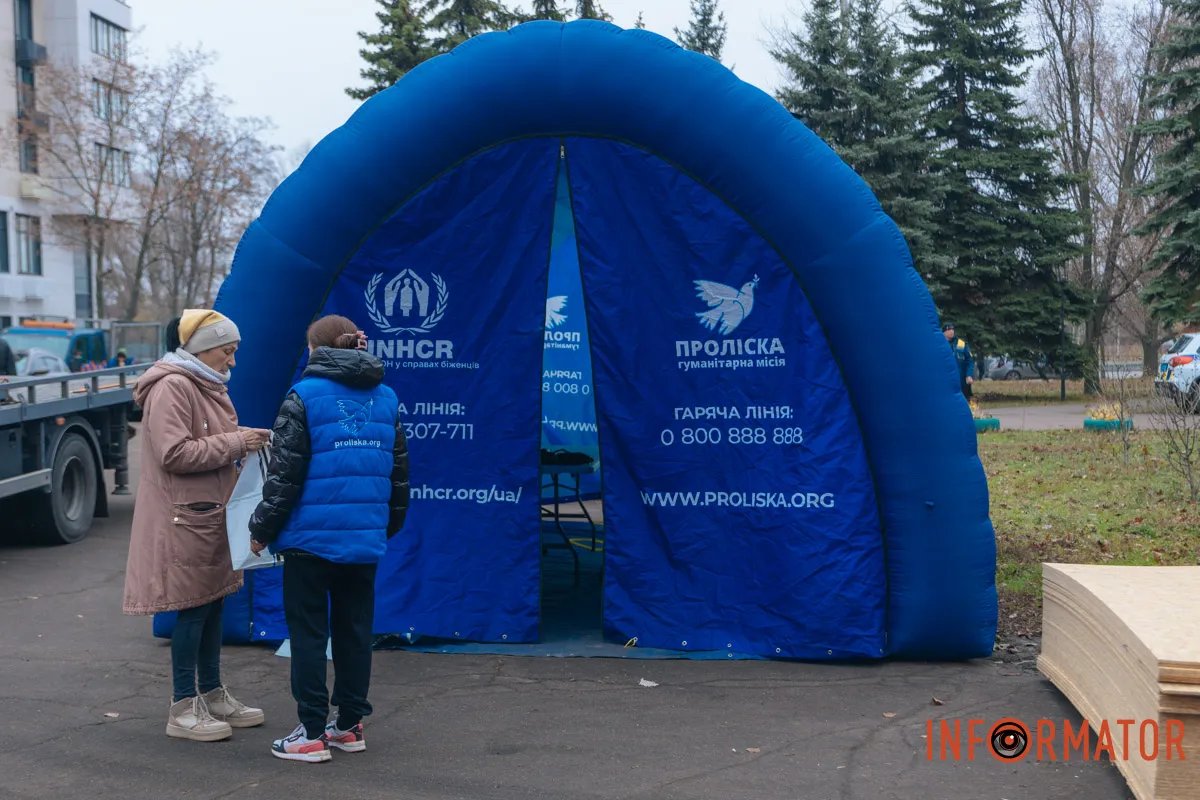 Всюди вибиті шибки: як Дніпро оговтується після ранкового «прильоту» балістики 27