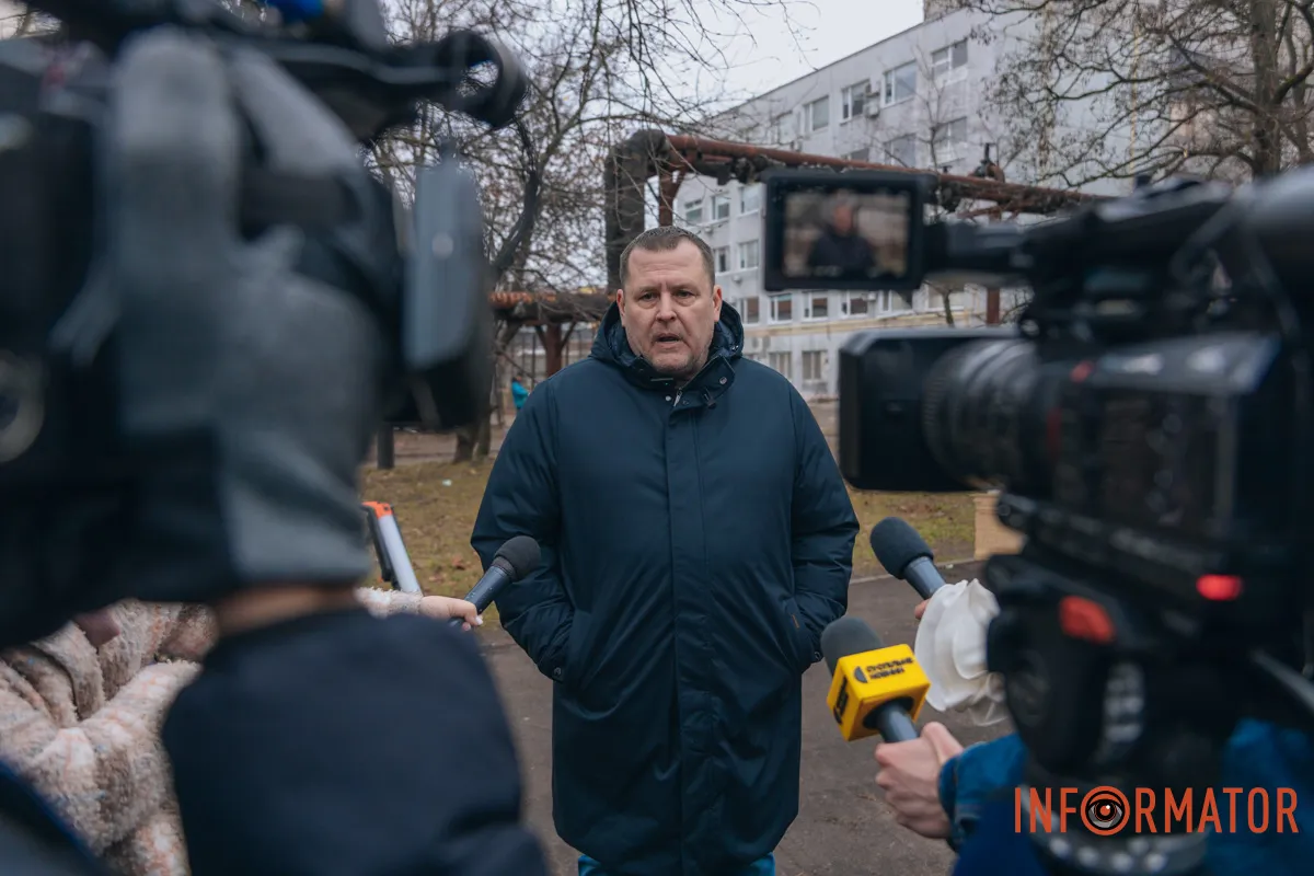 Всюди вибиті шибки: як Дніпро оговтується після ранкового «прильоту» балістики 10