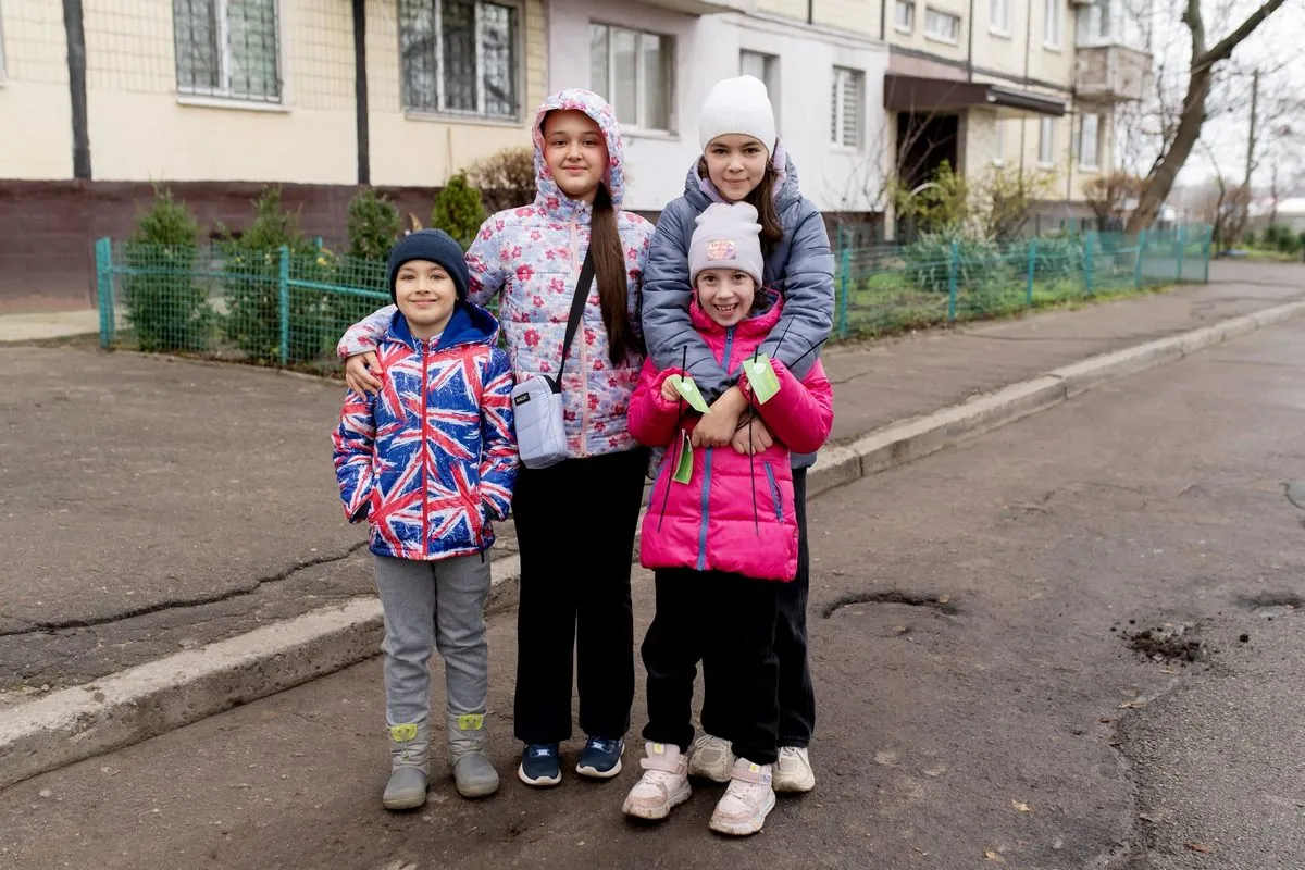 Висадили 100 саджанців: у Дніпрі на лівому березі відбулась акція “Родинне дерево” 1