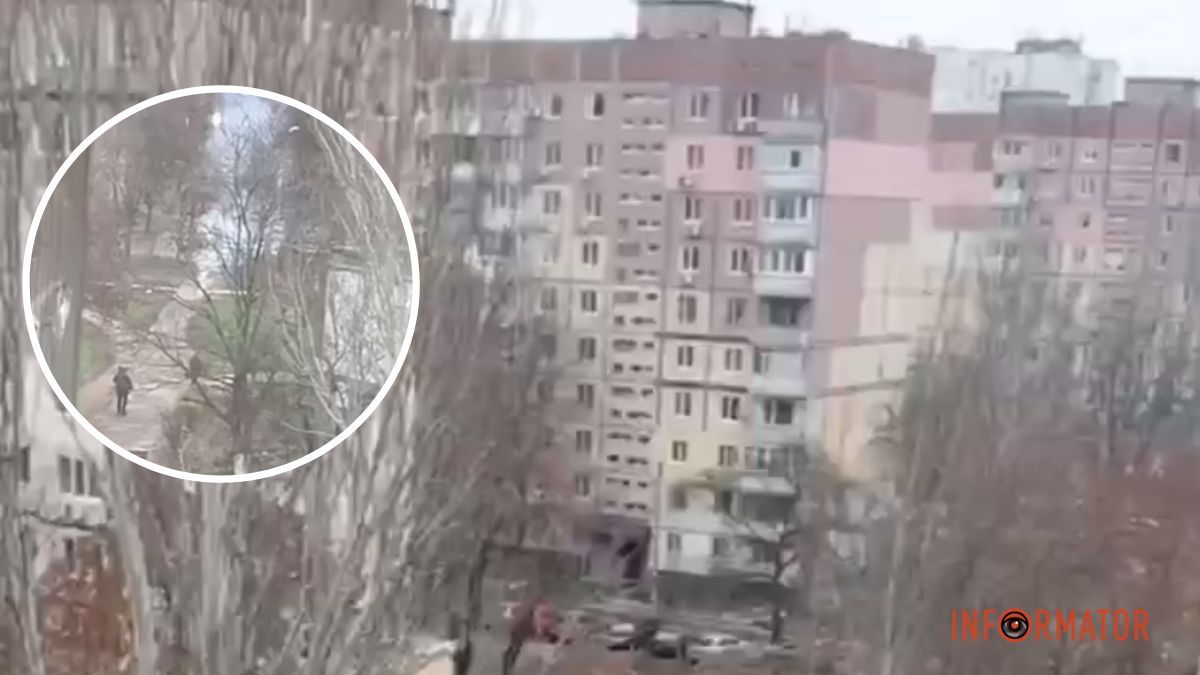 Гучні вибухи та свист: у Дніпрі в спальному районі запустили салют, відео моменту