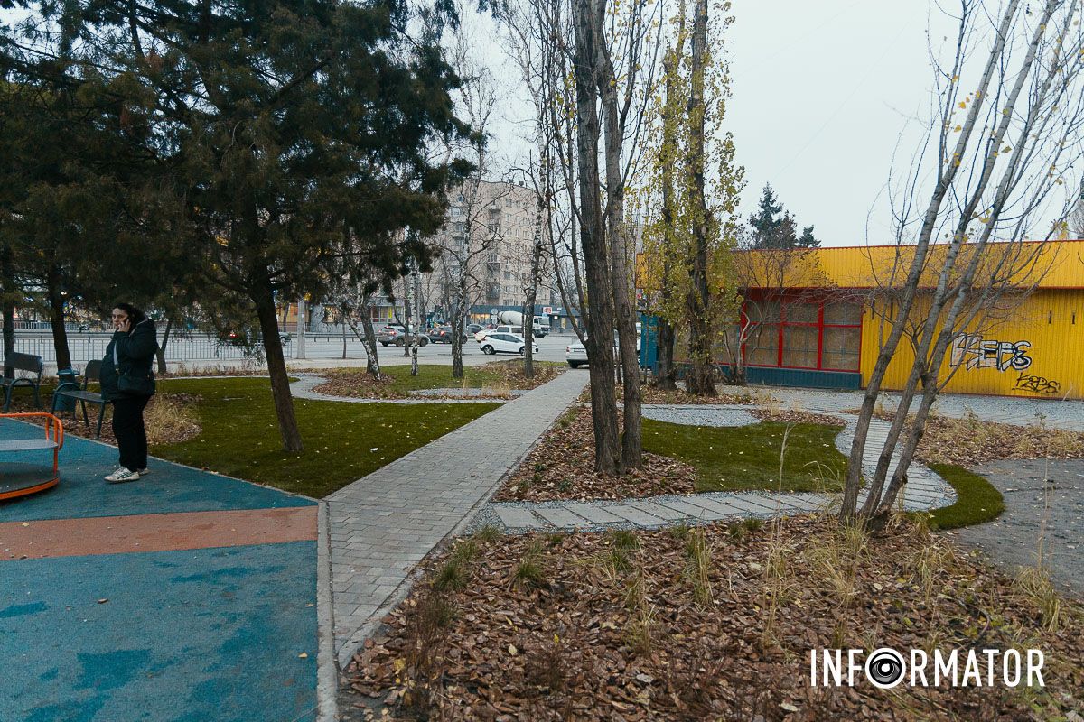 У Дніпрі замість пустиря з’явилася нова зелена зона відпочинку: що там зробили 18