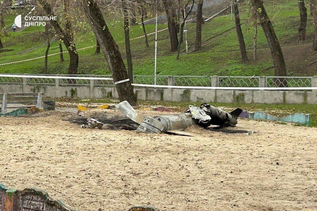 6 декабря враг атаковал Днепр 6 декабря враг атаковал Днепр