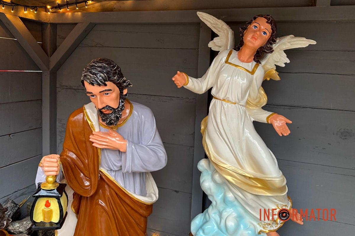 У Дніпрі біля парку Шевченка з’явився різдвяний вертеп 8