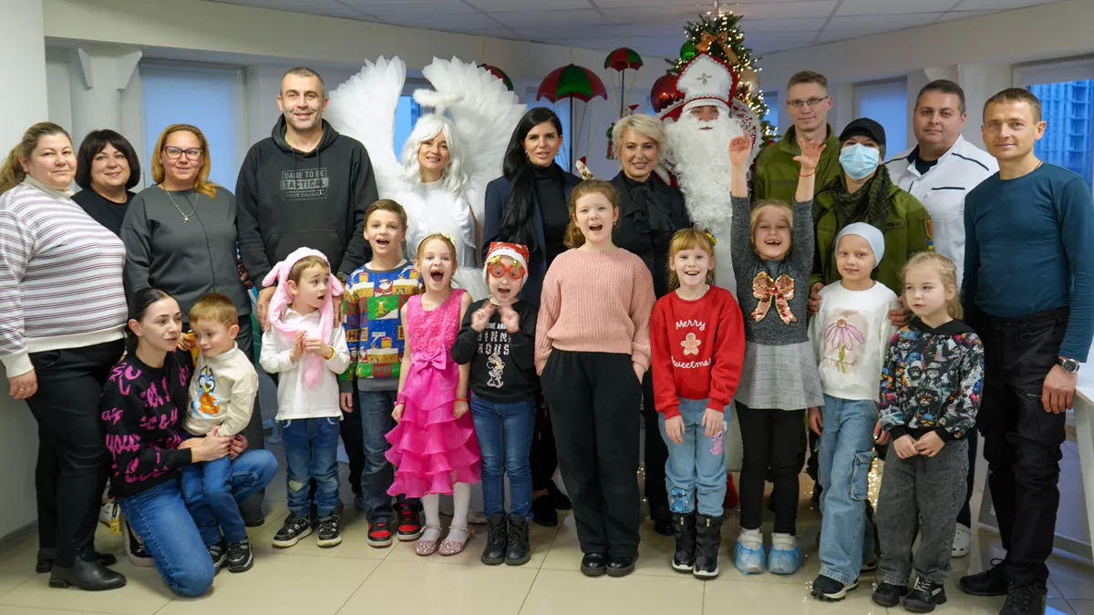 До Дня Святого Миколая в центрі хірургії та реабілітації “Геліос” привітали дітей Захисників України