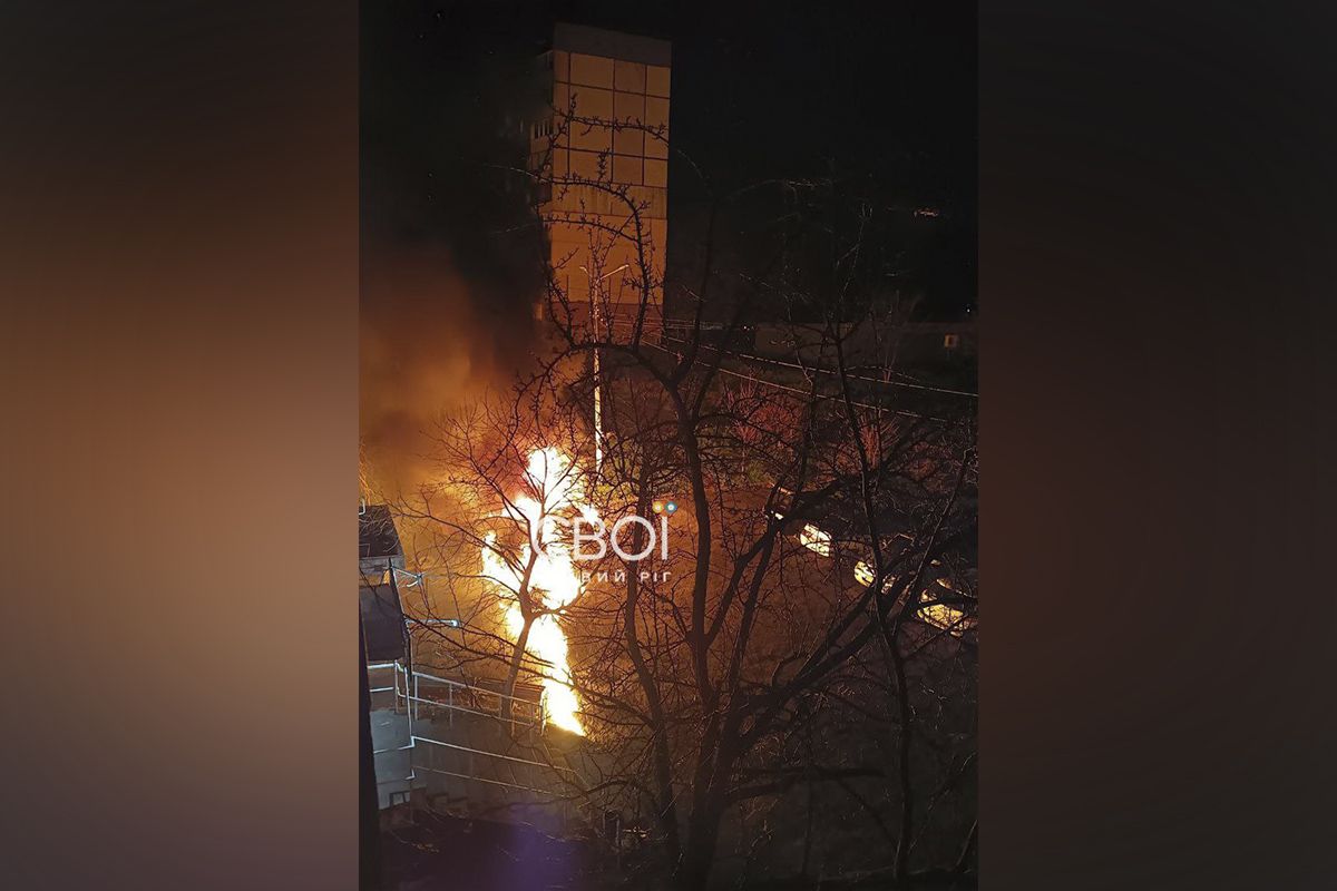 У Кривому Розі на Східному-1 сталась пожежа У Кривому Розі на Східному-1 сталась пожежа