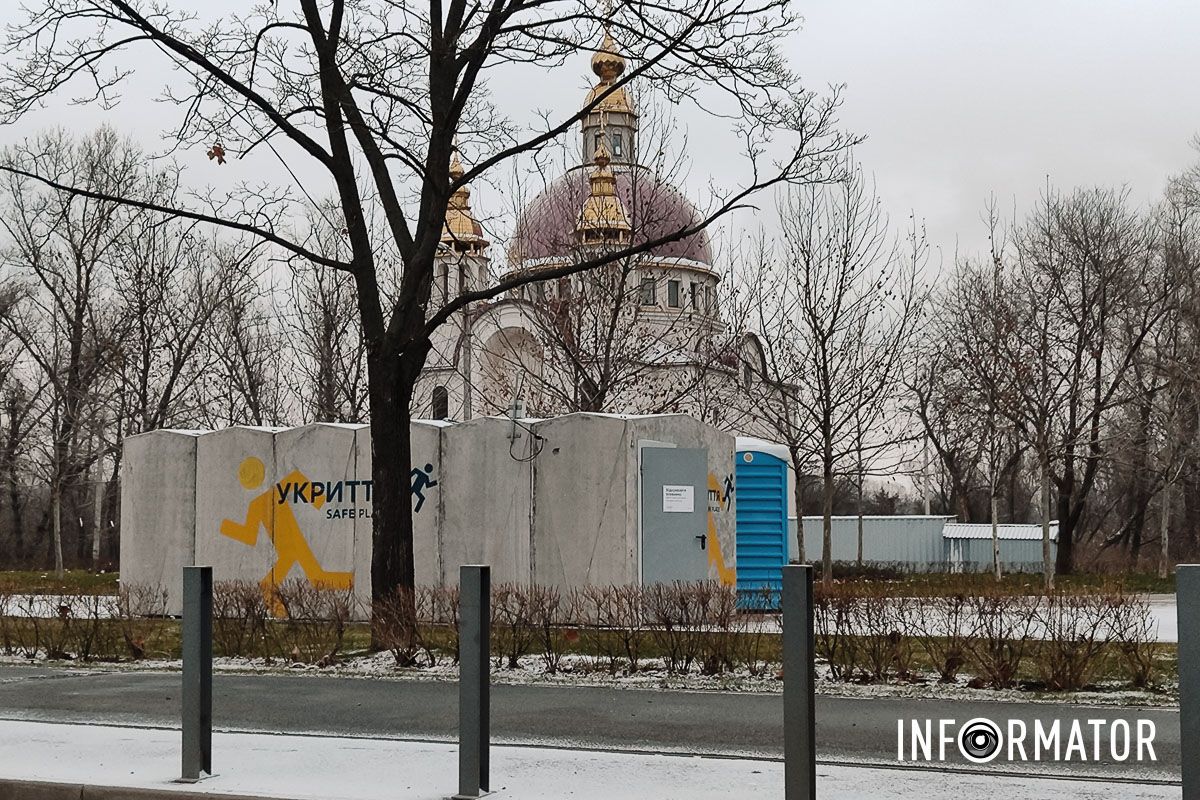 Сніг на тротуарах Зима нагадала про себе: вулиці Дніпра вкрило білим простирадлом 27