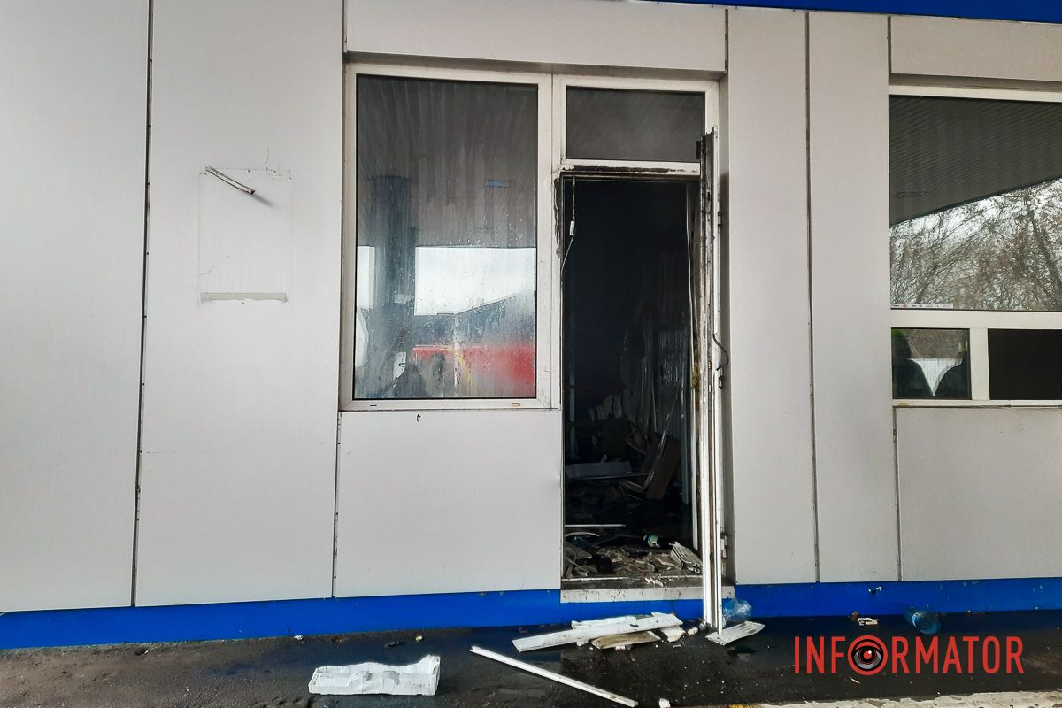 У понеділок, 15 грудня, у Дніпрі на проспекті Пилипа Орлика сталася пожежа У понеділок, 15 грудня, у Дніпрі на проспекті Пилипа Орлика сталася пожежа