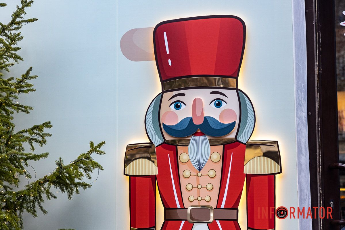 Фотозона имеет множество элементов Где в Днепре найти интересные фотозоны с Рождественскими и Новогодними мотивами 9
