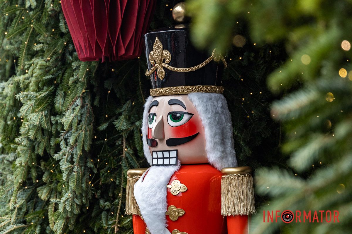 В праздничных огоньках Где в Днепре найти интересные фотозоны с Рождественскими и Новогодними мотивами 24