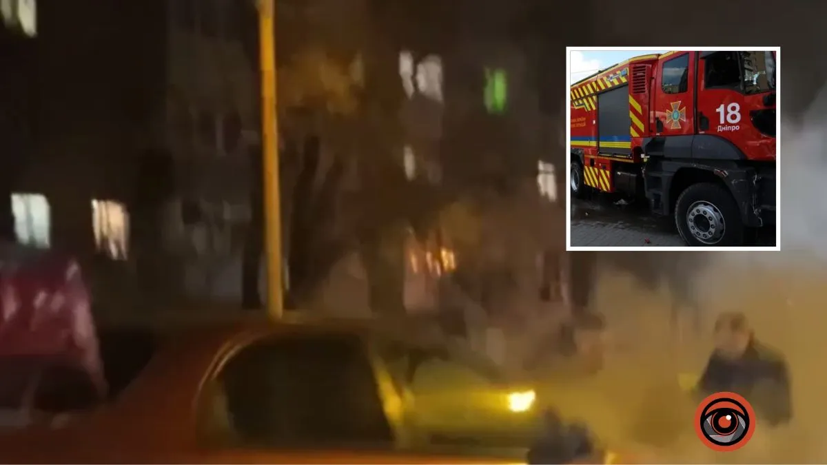 В Днепре на проспекте Богдана Хмельницкого во время движения загорелся Daewoo Lanos