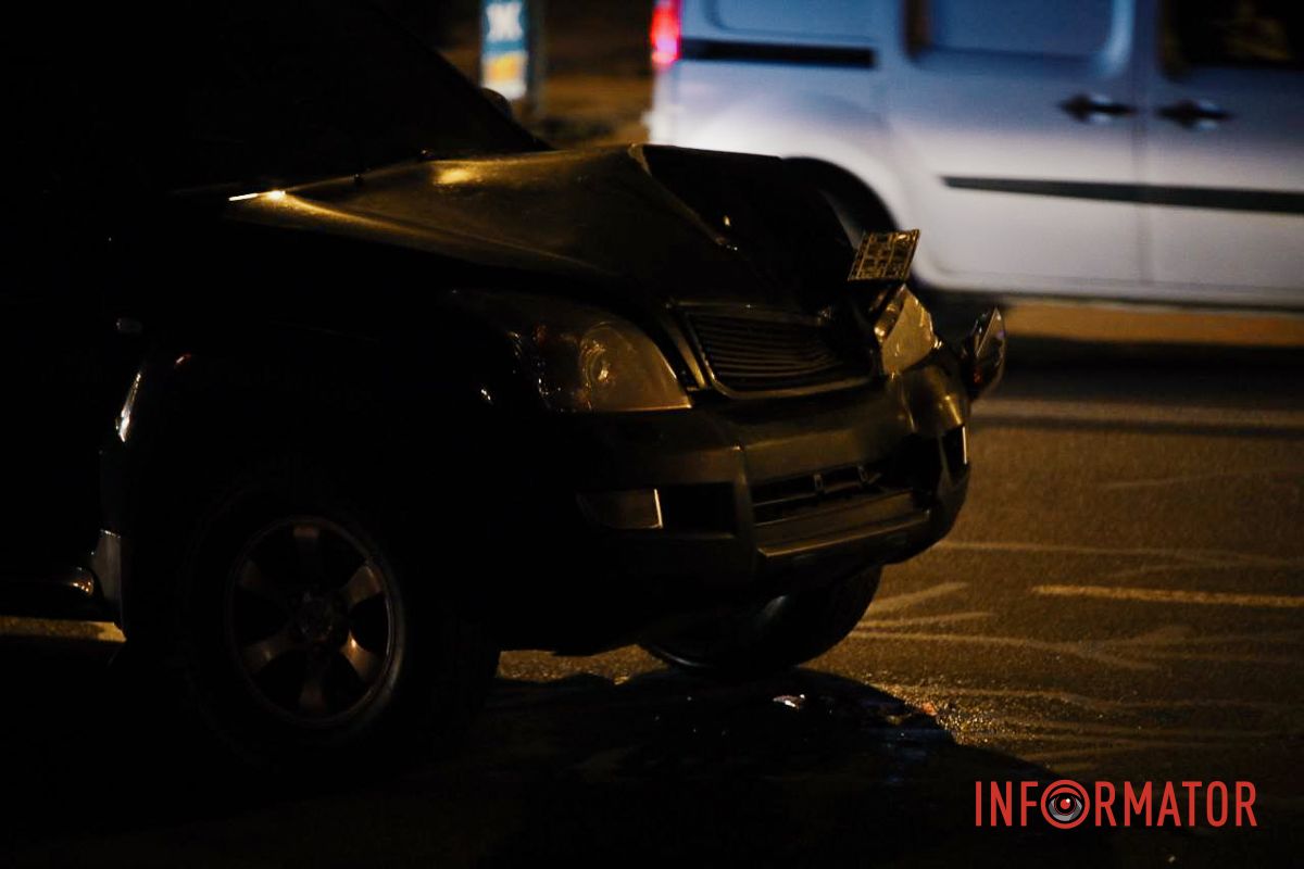  Станом на 17:00 на місці працює слідчий з ДТП та патрульні поліцейськ