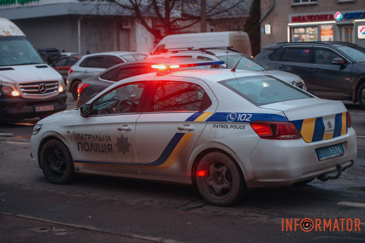 Аварія з чотирма машинами та тролейбусом на Слобожанському у Дніпрі: утворився затор 9