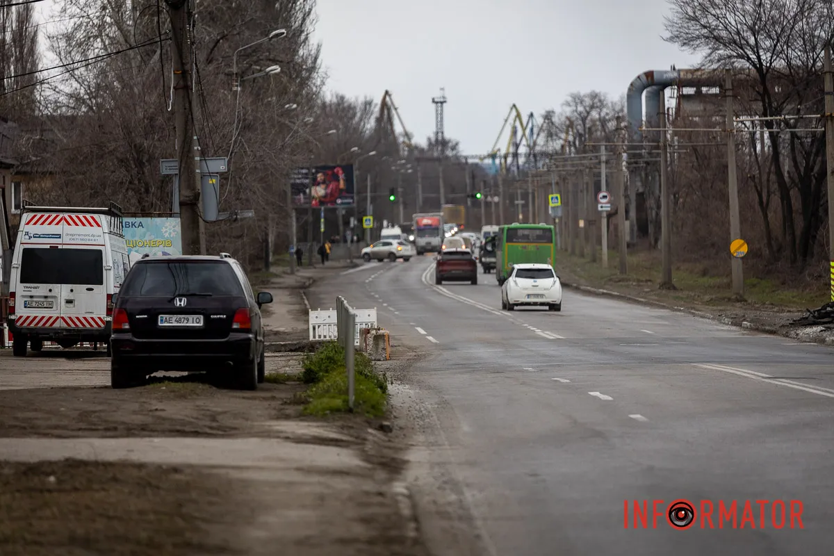 У Дніпрі відкрили проїзд на вулиці Івана Нечуя-Левицького Два місяці заторів позаду: у Дніпрі відкрили рух вулицею Нечуя-Левицького 1