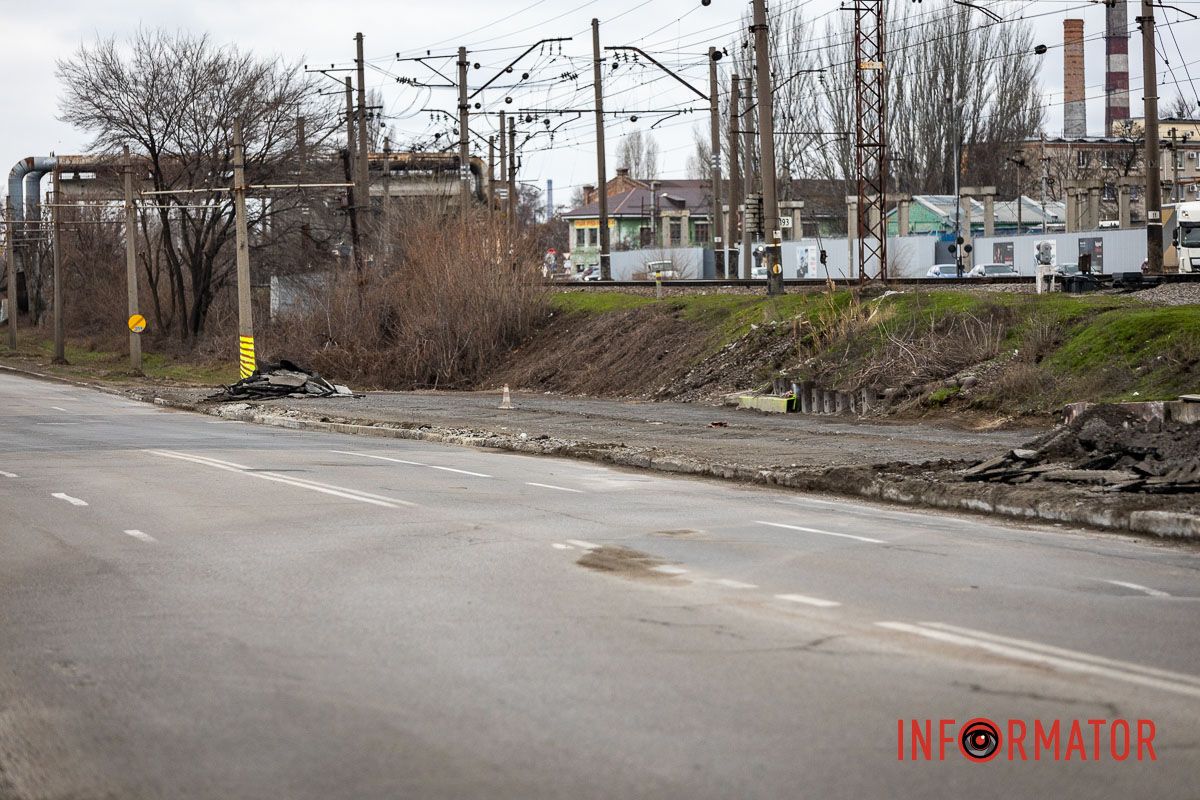 Саме ця ділянка з жовтня була повністю перекрита і щодня створювала затори Два місяці заторів позаду: у Дніпрі відкрили рух вулицею Нечуя-Левицького 3