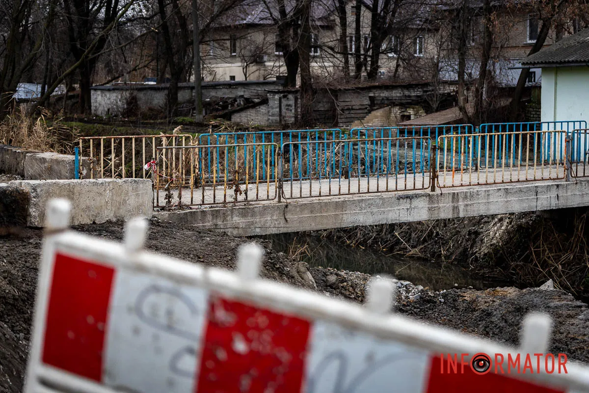 Найближчим часом приберуть тимчасові огорожі Два місяці заторів позаду: у Дніпрі відкрили рух вулицею Нечуя-Левицького 13