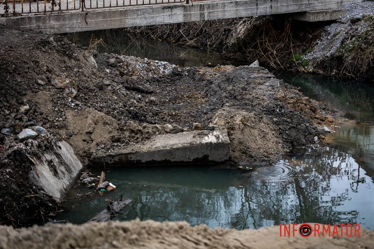 Повноцінні роботи безпосередньо в каналі Гнилокиш заплановані на наступний рік Два місяці заторів позаду: у Дніпрі відкрили рух вулицею Нечуя-Левицького 14