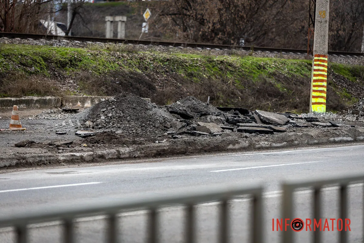 Вулицю Івана Нечуя-Левицького знову відкрили для руху Два місяці заторів позаду: у Дніпрі відкрили рух вулицею Нечуя-Левицького 16