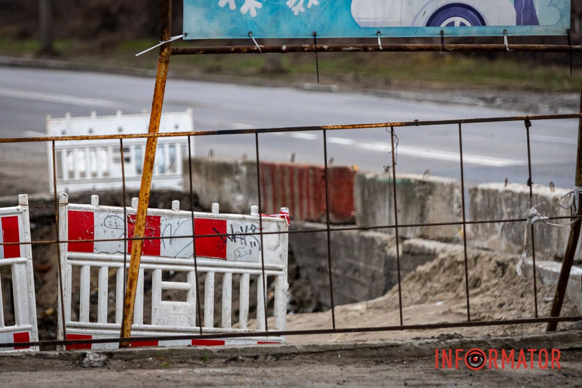 Дорогу відкрили після заміни колектора Два місяці заторів позаду: у Дніпрі відкрили рух вулицею Нечуя-Левицького 22