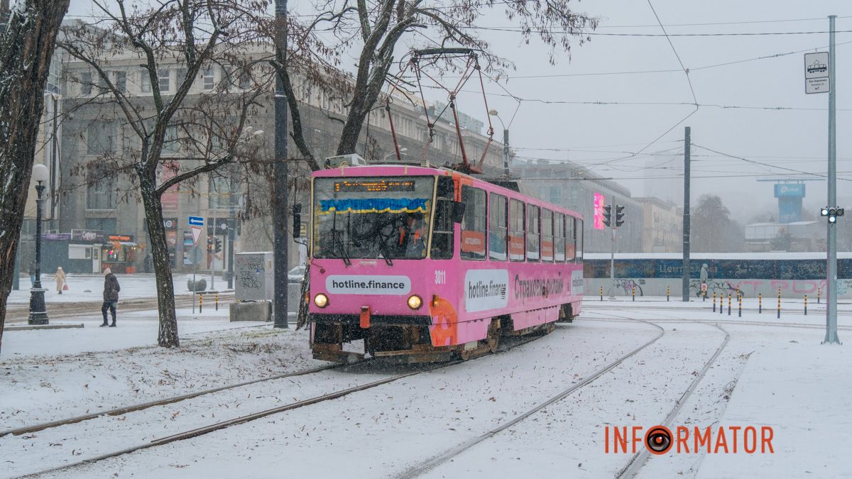 У Дніпрі 26 грудня трамваї №1 та №15 тимчасово змінили рух: причина та нові маршрути
