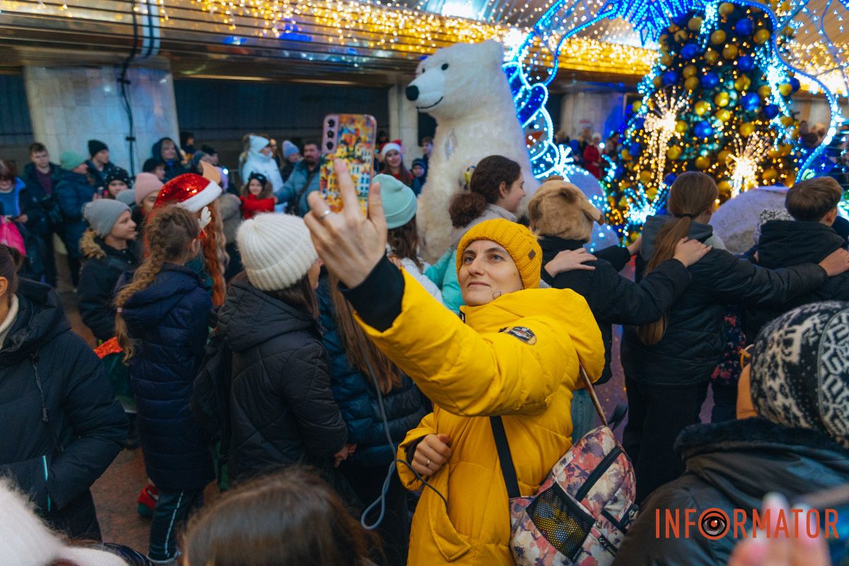 З прийдешнім Новим роком!