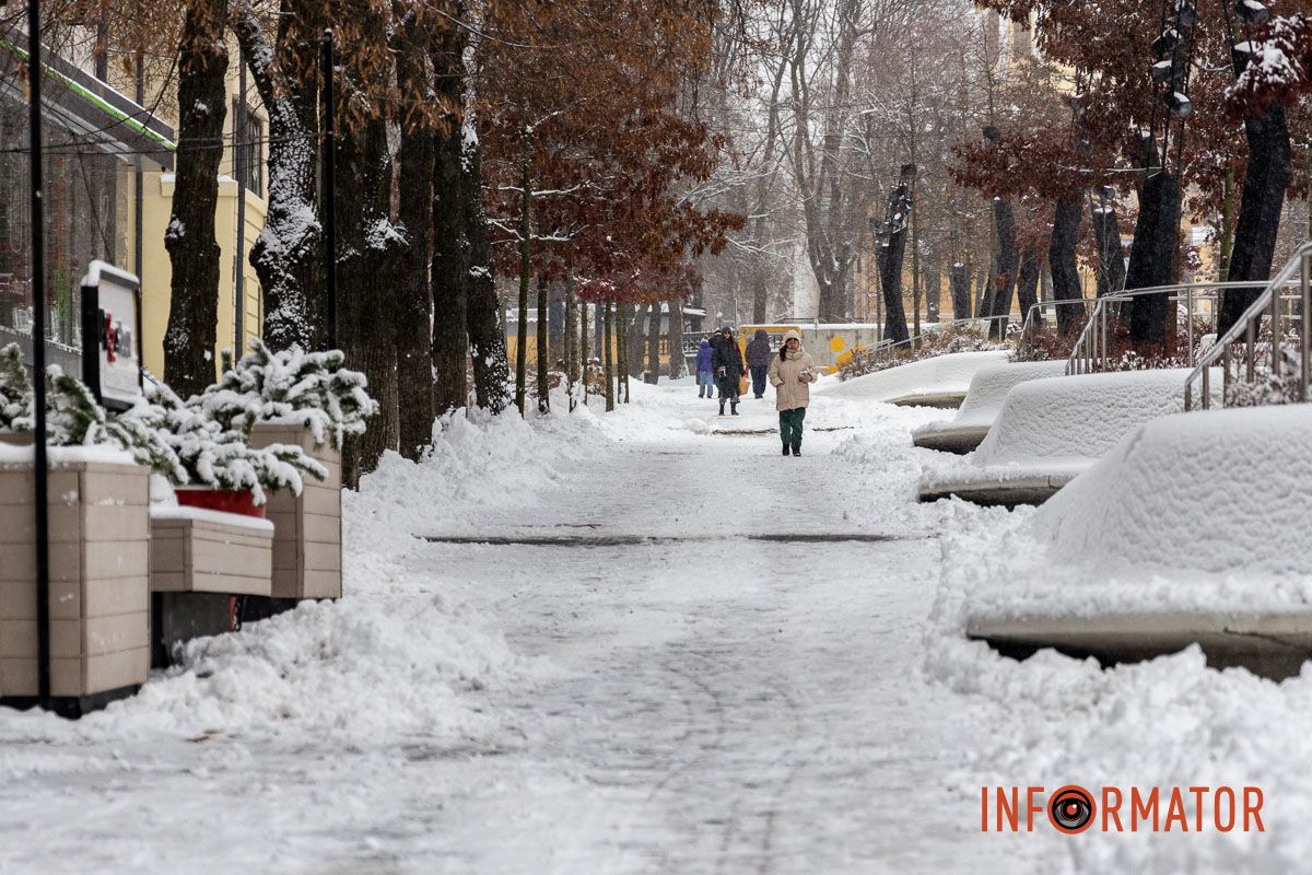 Місто як із листівки: у Дніпрі випав перший рясний сніг 48