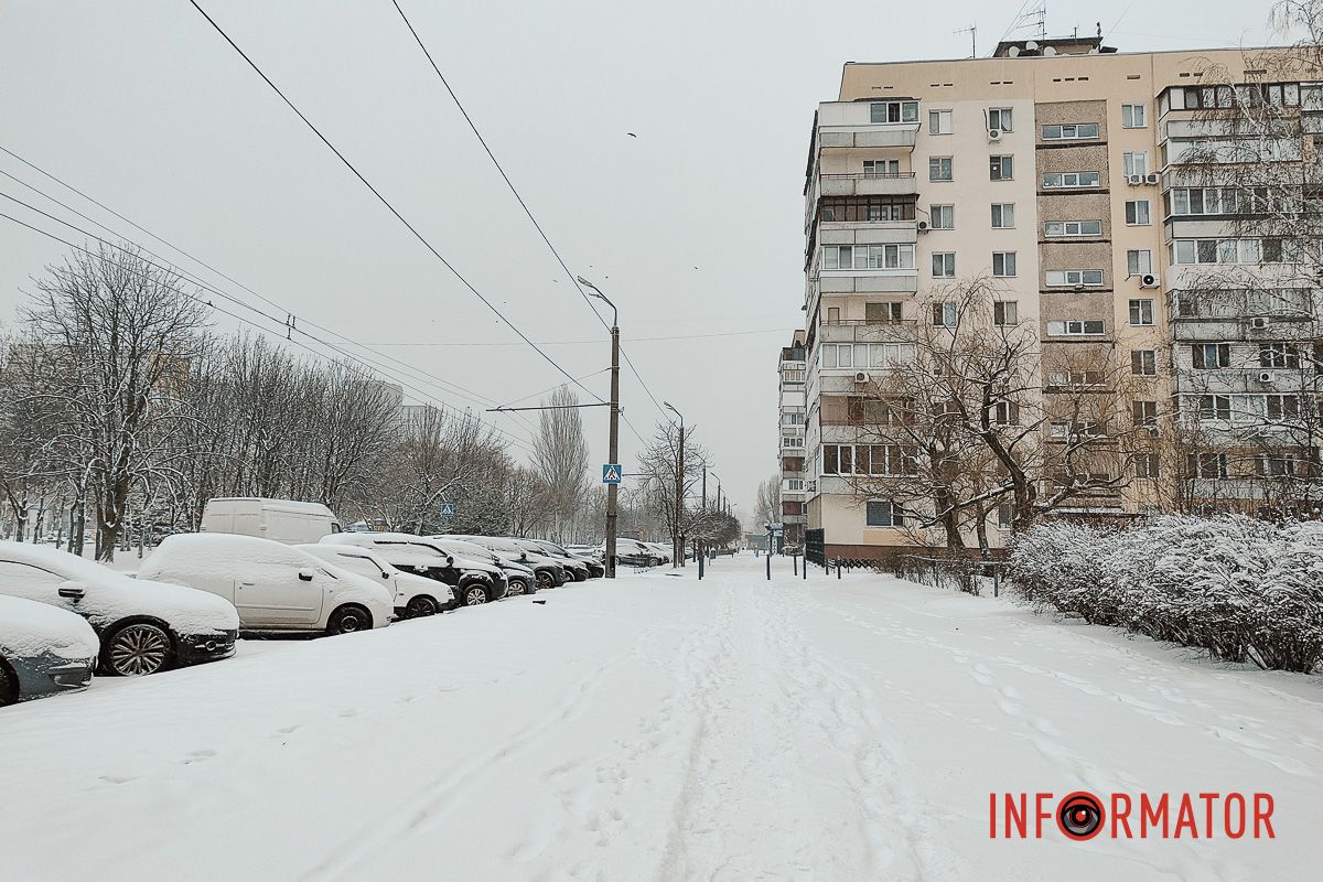 Місто як із листівки: у Дніпрі випав перший рясний сніг 35