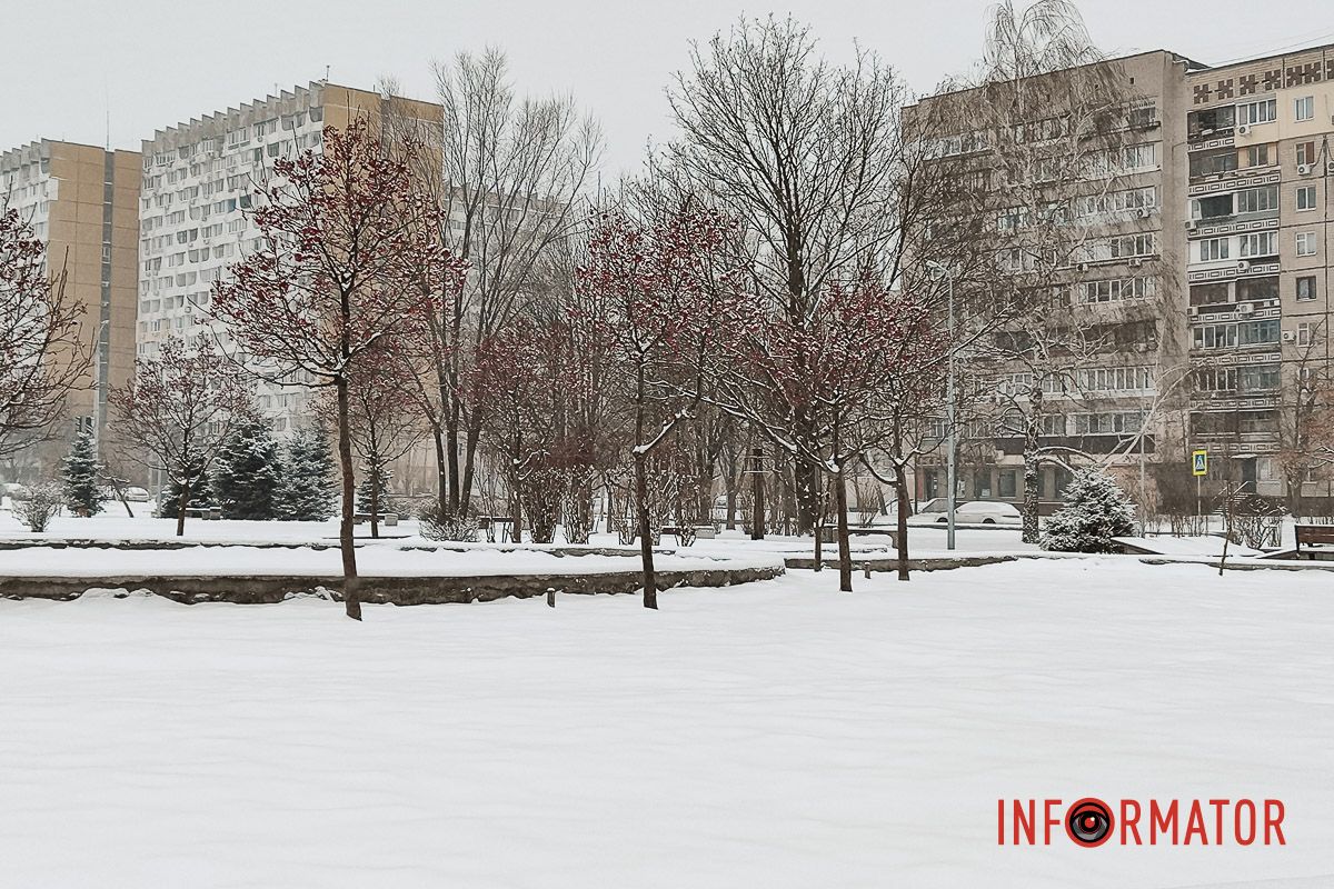 Місто як із листівки: у Дніпрі випав перший рясний сніг 30