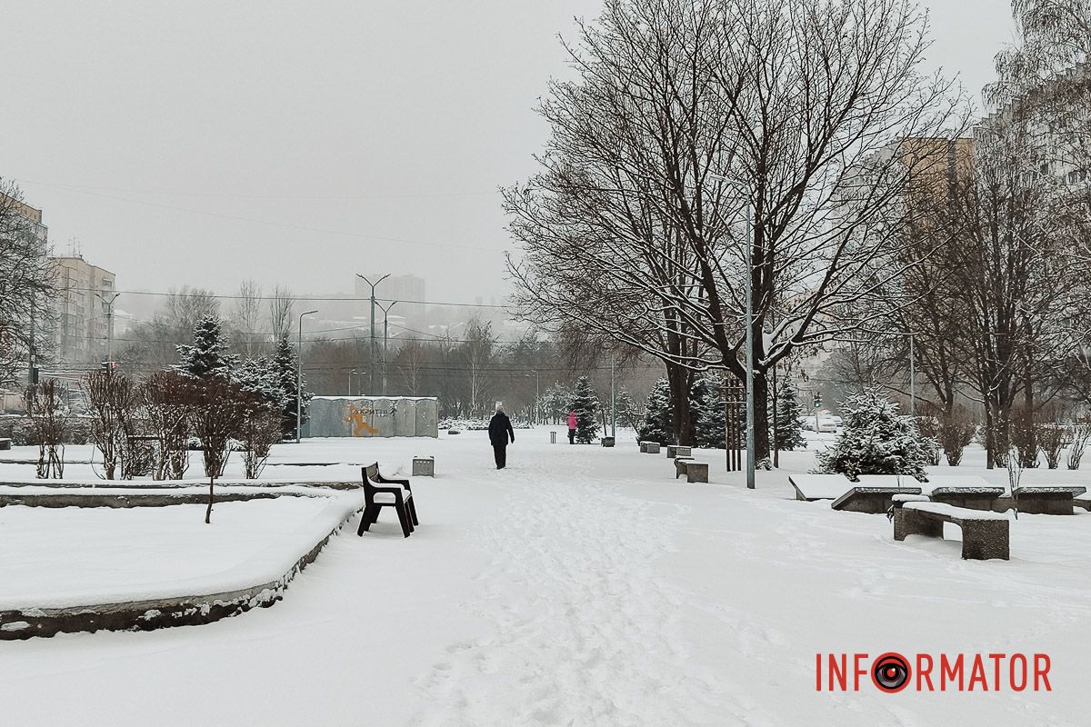 Місто як із листівки: у Дніпрі випав перший рясний сніг 27