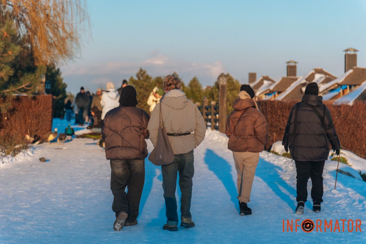 У справжній зимовий казці: як Дніпро зустрів Новий 2026 рік, фоторепортаж 60