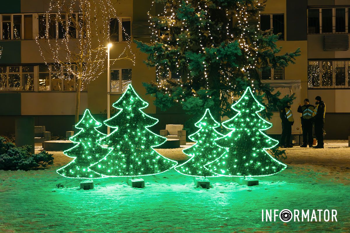 Много разных новогодних фотозон Много разных новогодних фотозон