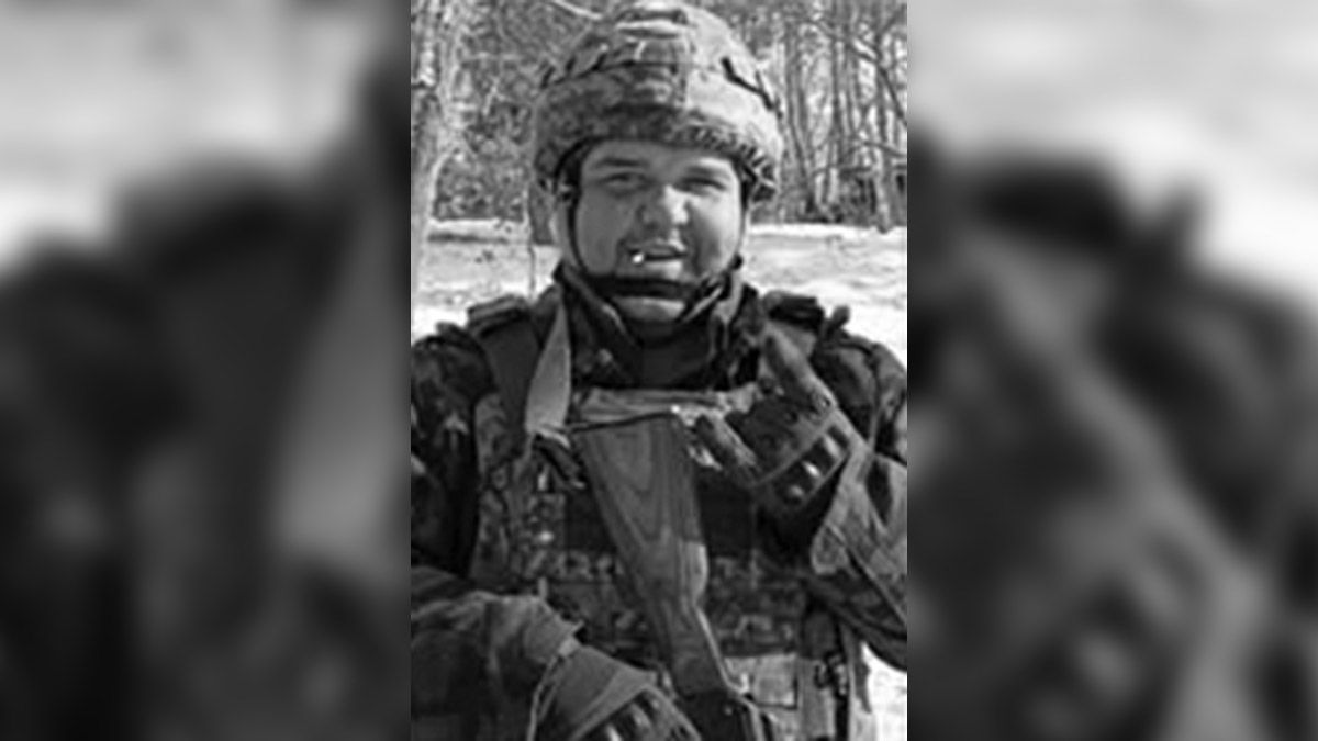 Під час виконання бойового завдання загинув 30-річний воїн із Дніпропетровської області Євген Троценко