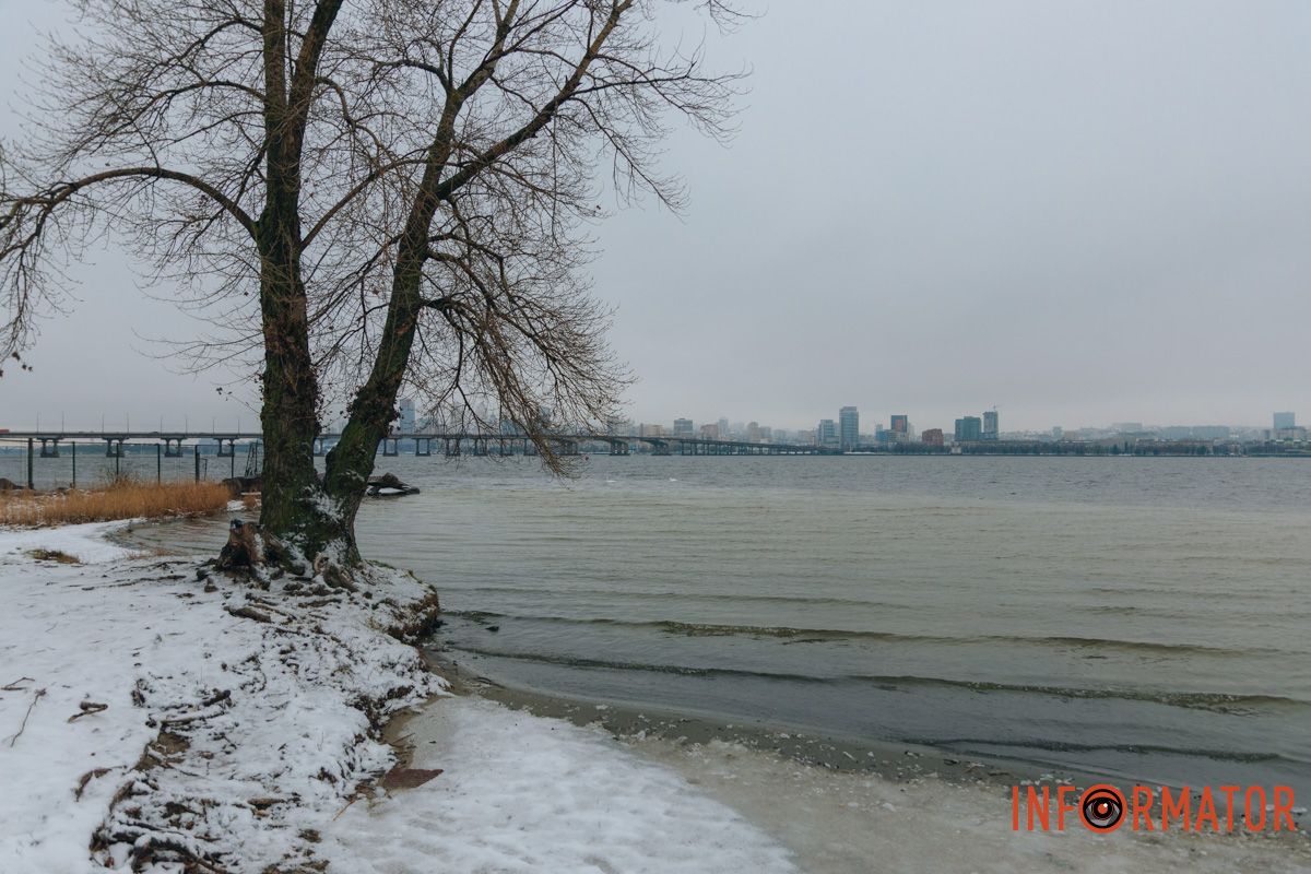 Молитвы, ныряние и освященная вода: как днепряне празднуют Крещение по новому календарю 50