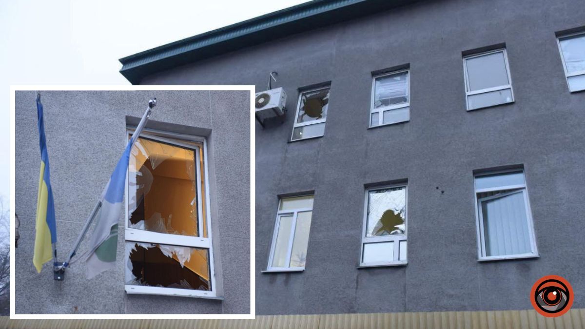 «Вибито вікна і двері, понівечені кабінети»: у Дніпрі через атаку ворога постраждала будівля податкової
