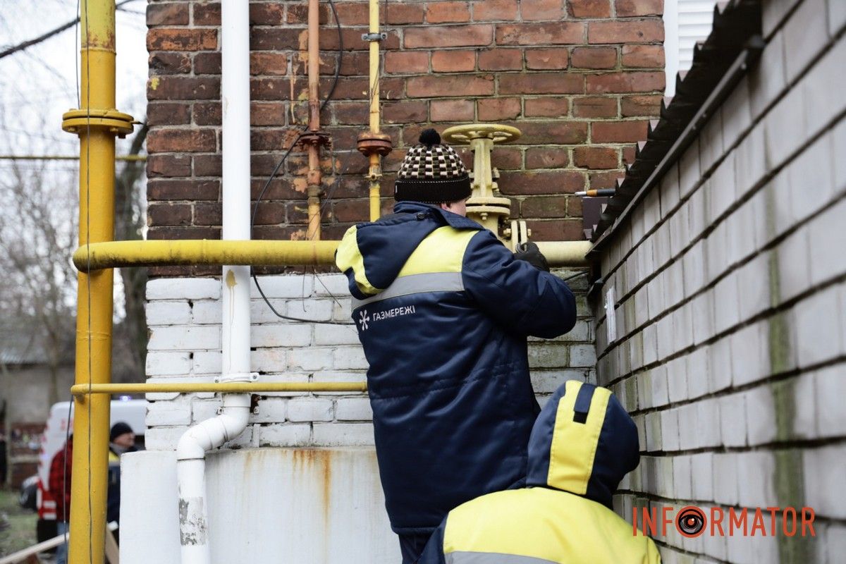 Рятувальники, медики, поліція та газовики: що відомо про вибух у будинку на Кониського у Дніпрі 5