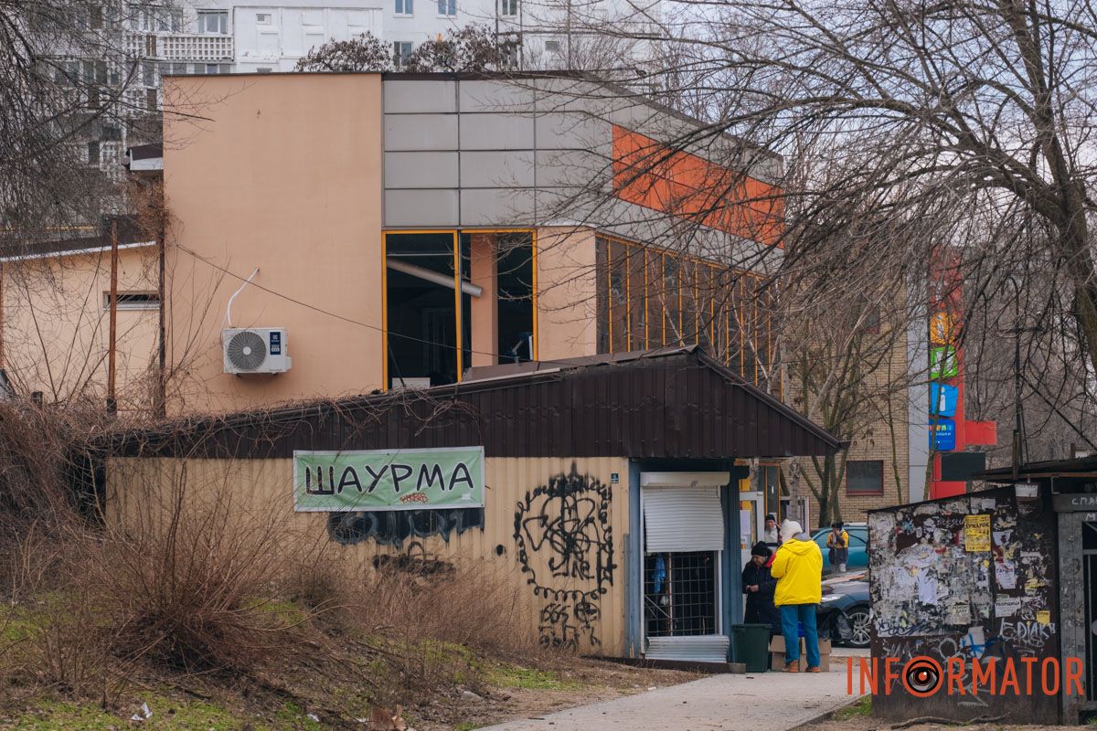 Постраждали декілька магазинів