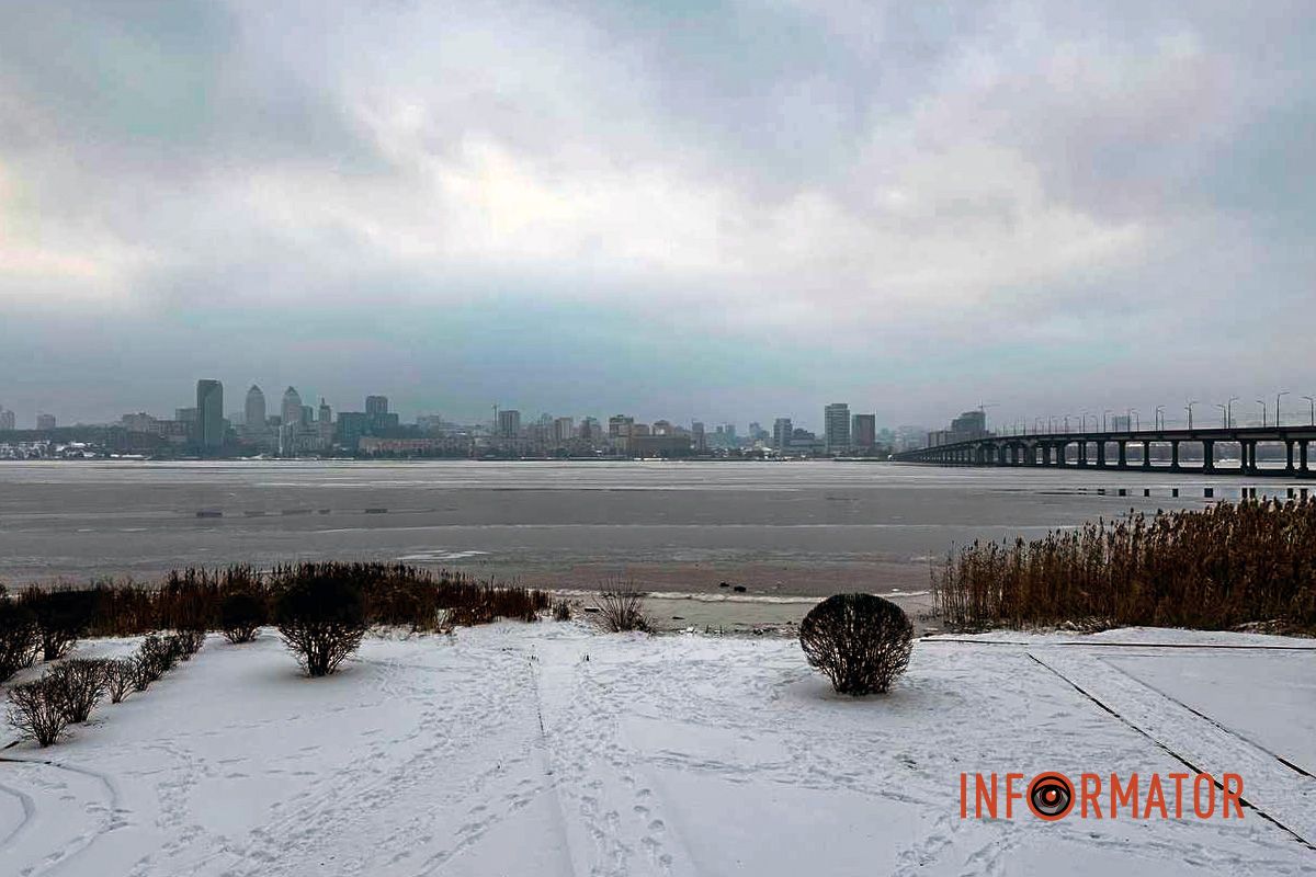 Крига вкрила майже всю поверхню водойми