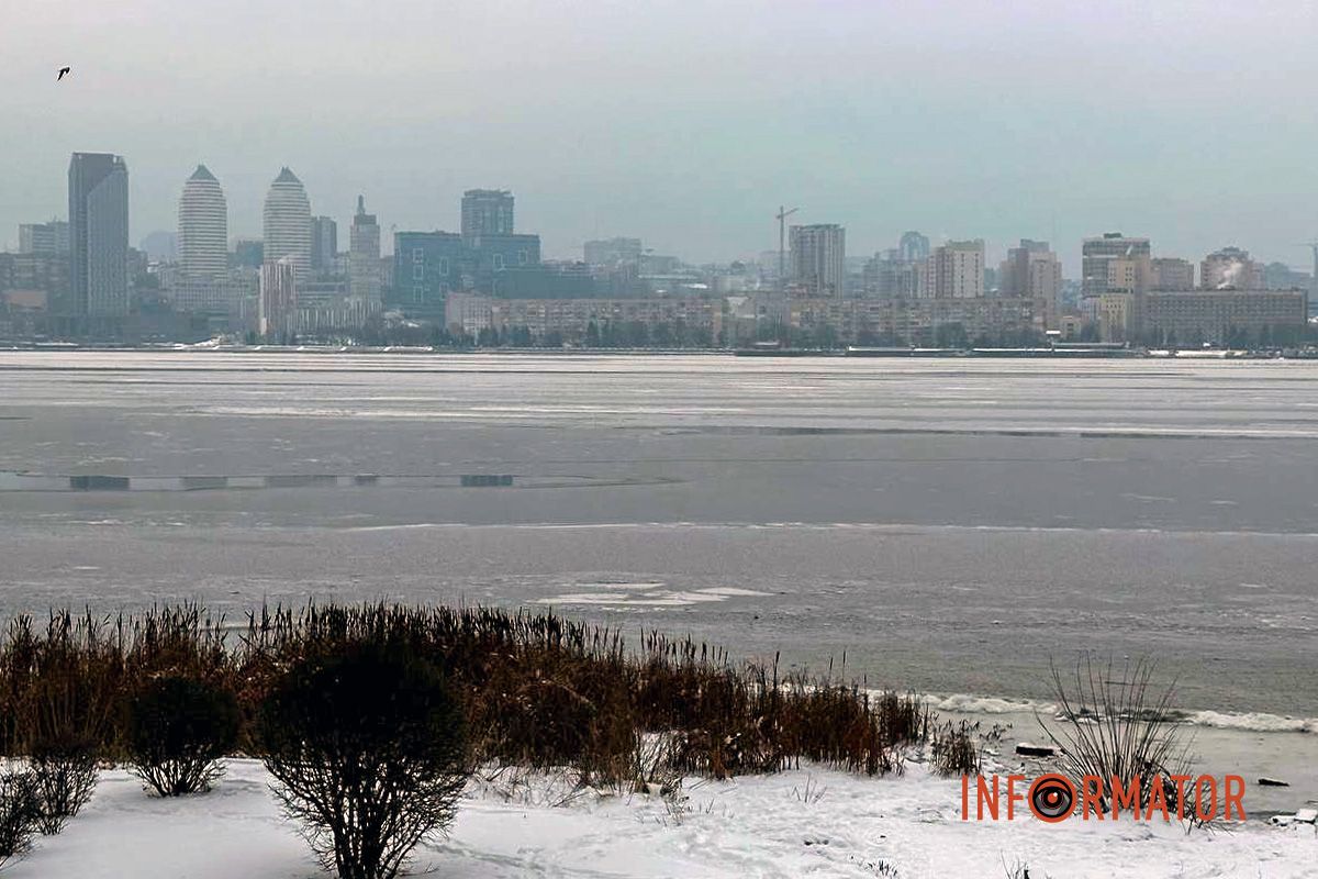  Через течію та перепади температур крига може бути нестійкою