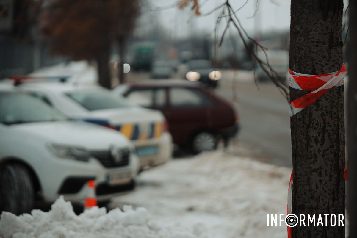 У Дніпрі на Січеславській Набережній зіткнулись Fiat, «Таврія» та Renault таксі Bolt: момент ДТП 8