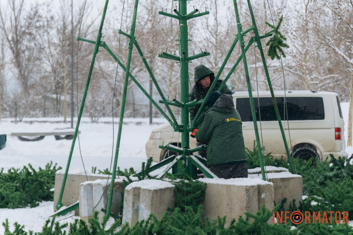 Працівники за роботою