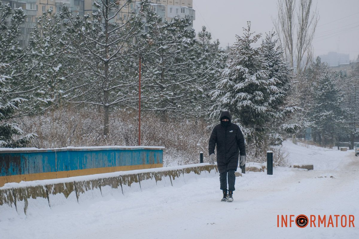 Снег застал днепрян по дороге