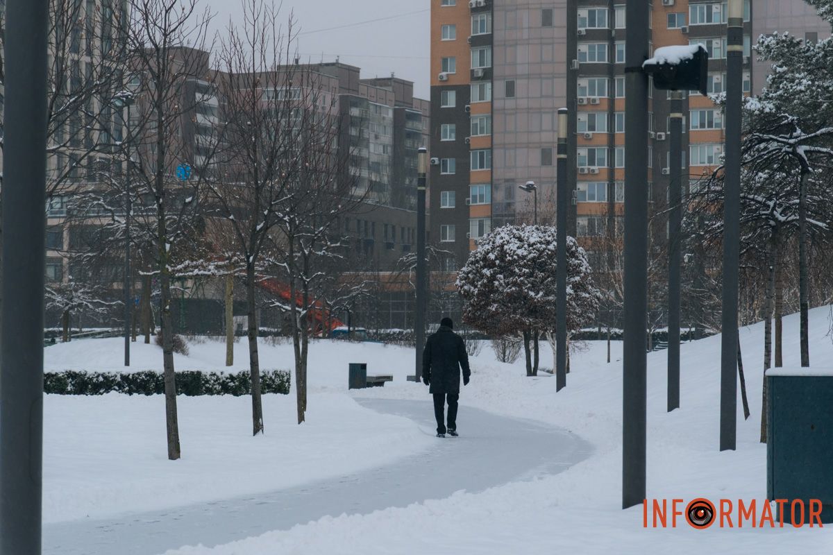 Движение города не останавливается несмотря на погоду