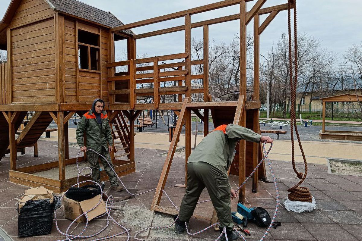 Дніпряни можуть долучитися до реалізації цікавих проєктів, які реалізують на лівому березі 12